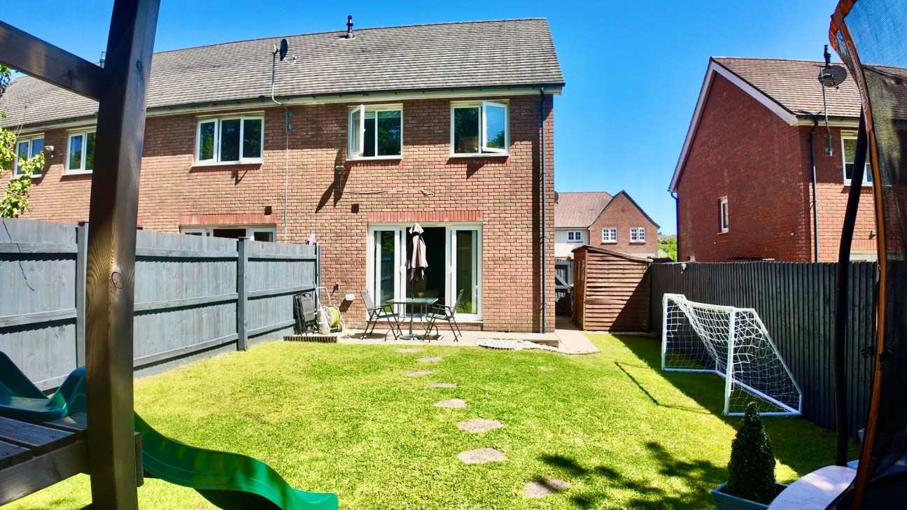 Harrier Avenue, Penallta, CF82