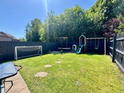 Harrier Avenue, Penallta, CF82