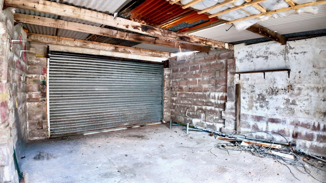 Glyn Terrace, Tredegar, NP22