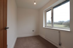Gelligaer Road, Trelewis, CF46