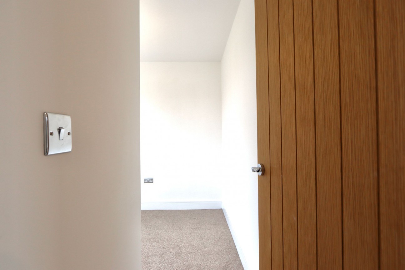 Gelligaer Road, Trelewis, CF46