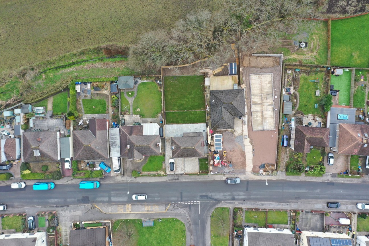 Gelligaer Road, Trelewis, CF46