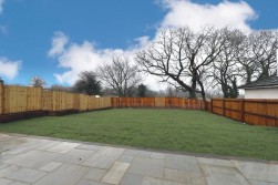 Gelligaer Road, Trelewis, CF46