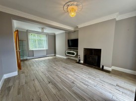 Western Terrace, Ynysddu, NP11