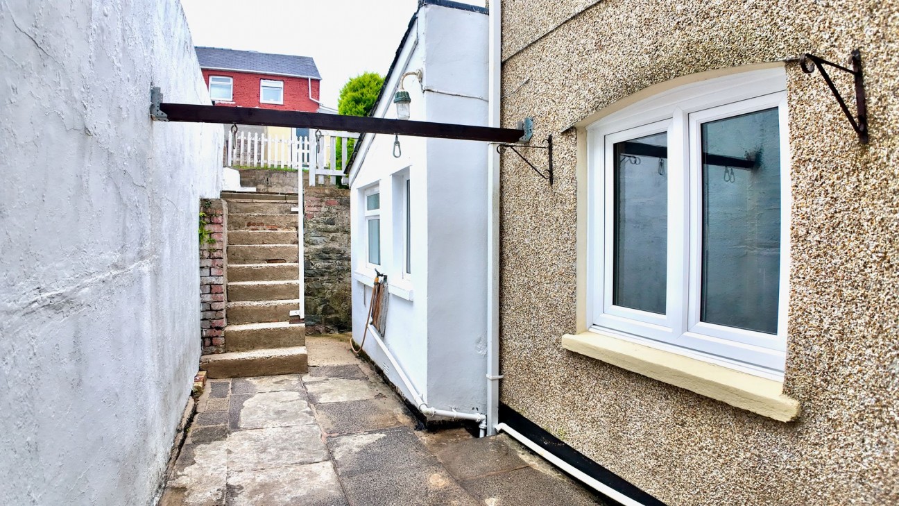 Gladstone Street, Abertillery, NP13