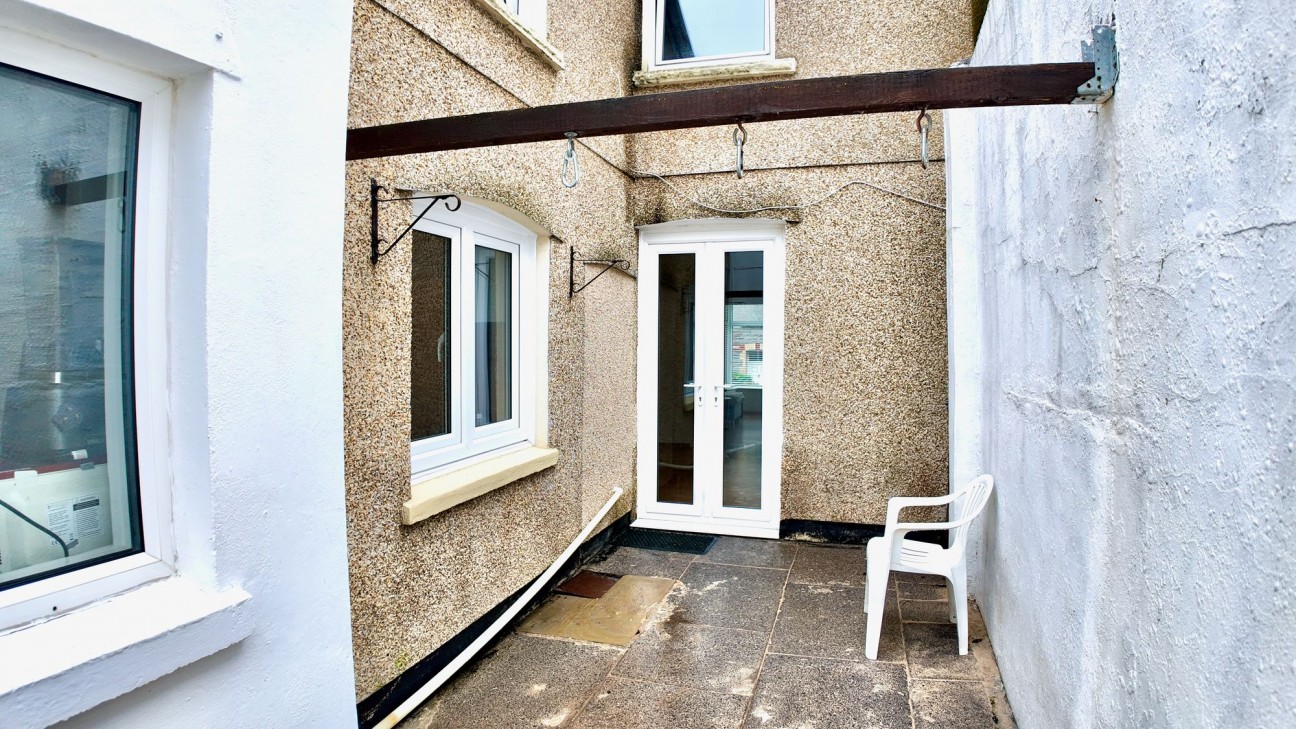 Gladstone Street, Abertillery, NP13
