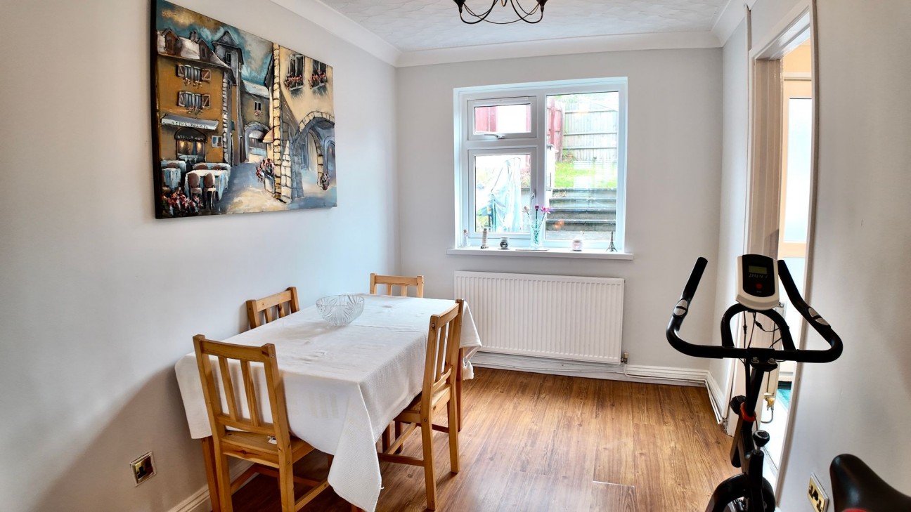 Severn Road, Pontllanfraith, NP12