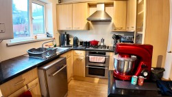 Severn Road, Pontllanfraith, NP12