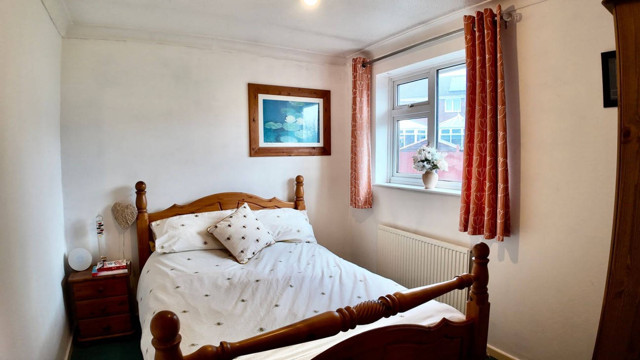 Severn Road, Pontllanfraith, NP12