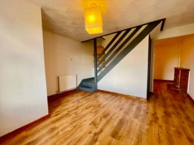 Ladysmith Terrace, Georgetown, NP22