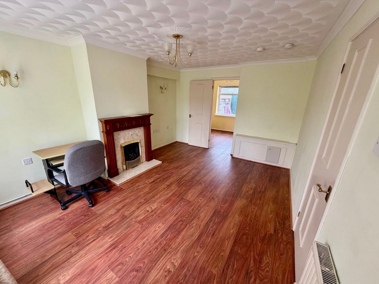 Aneurin Way, Sketty, SA2