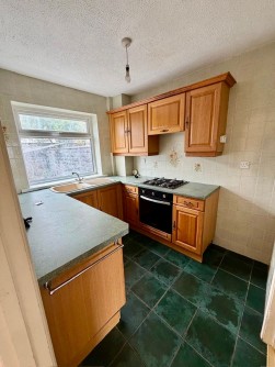 Aneurin Way, Sketty, SA2