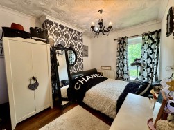 Lower Viaduct Terrace, Crumlin, NP11