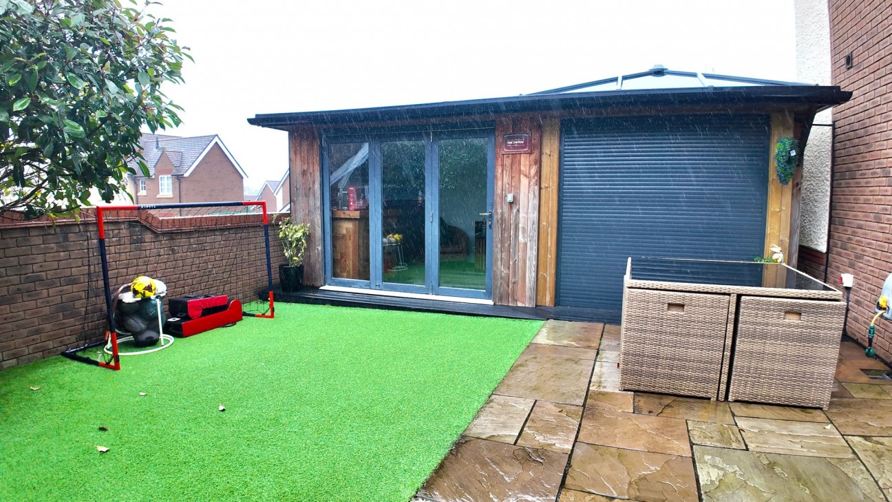 Maes Bengi, Oakdale, NP12