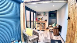 Maes Bengi, Oakdale, NP12