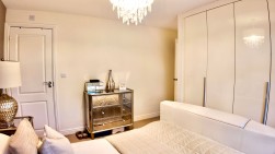 Maes Bengi, Oakdale, NP12