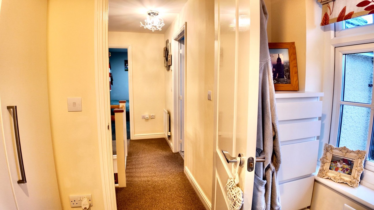 Maes Bengi, Oakdale, NP12