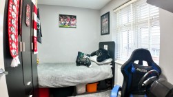 Maes Bengi, Oakdale, NP12