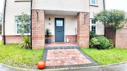 Maes Bengi, Oakdale, NP12