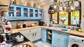 Railway Terrace, Hollybush, NP12