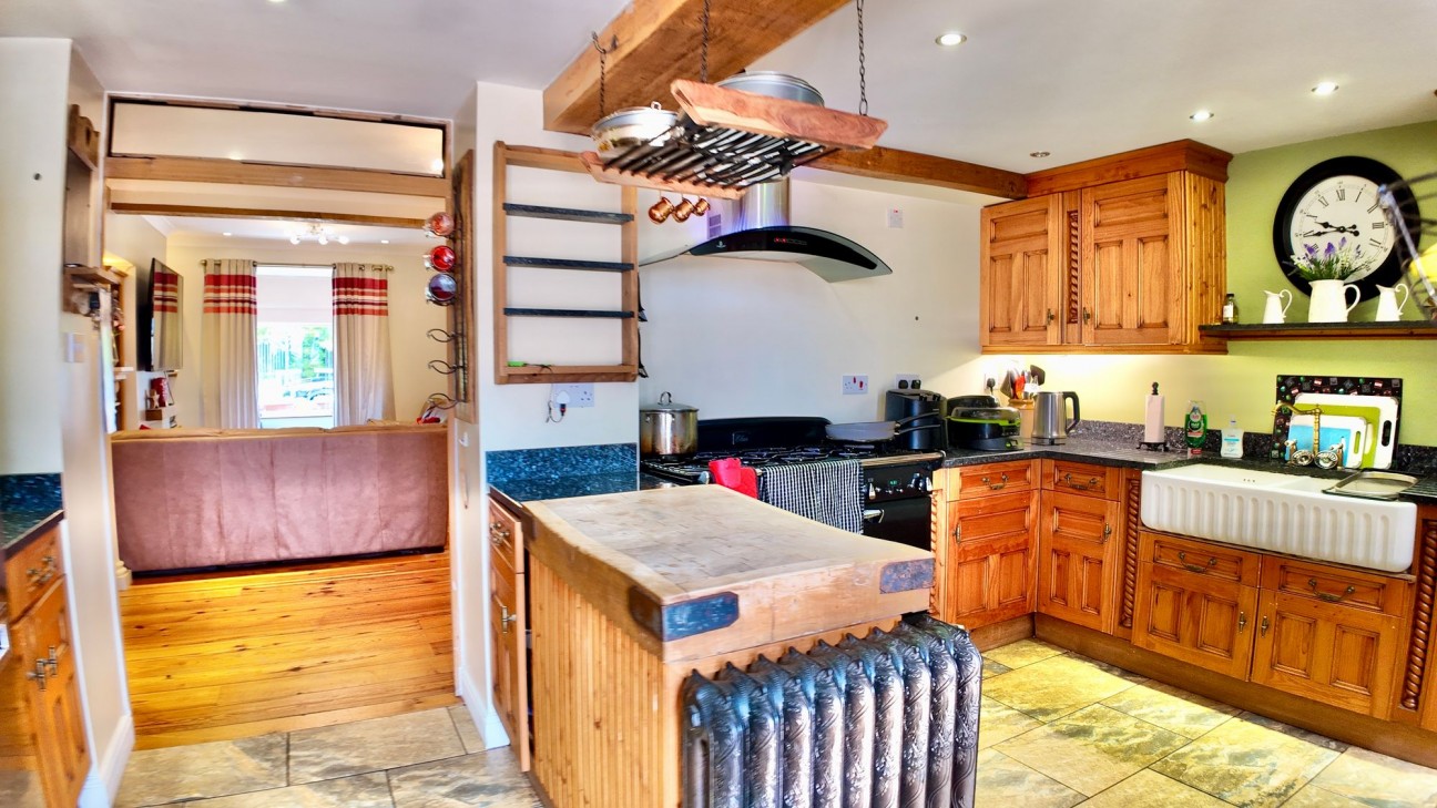 Woodfield Street, Woodfieldside, NP12