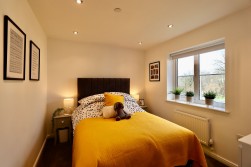 Oak Grove, Aberbargoed, CF81