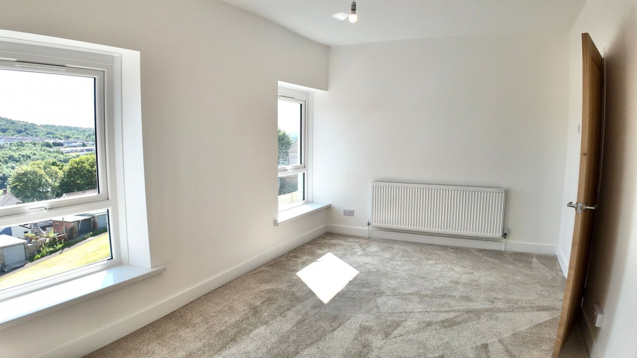 North Road, Bargoed, CF81