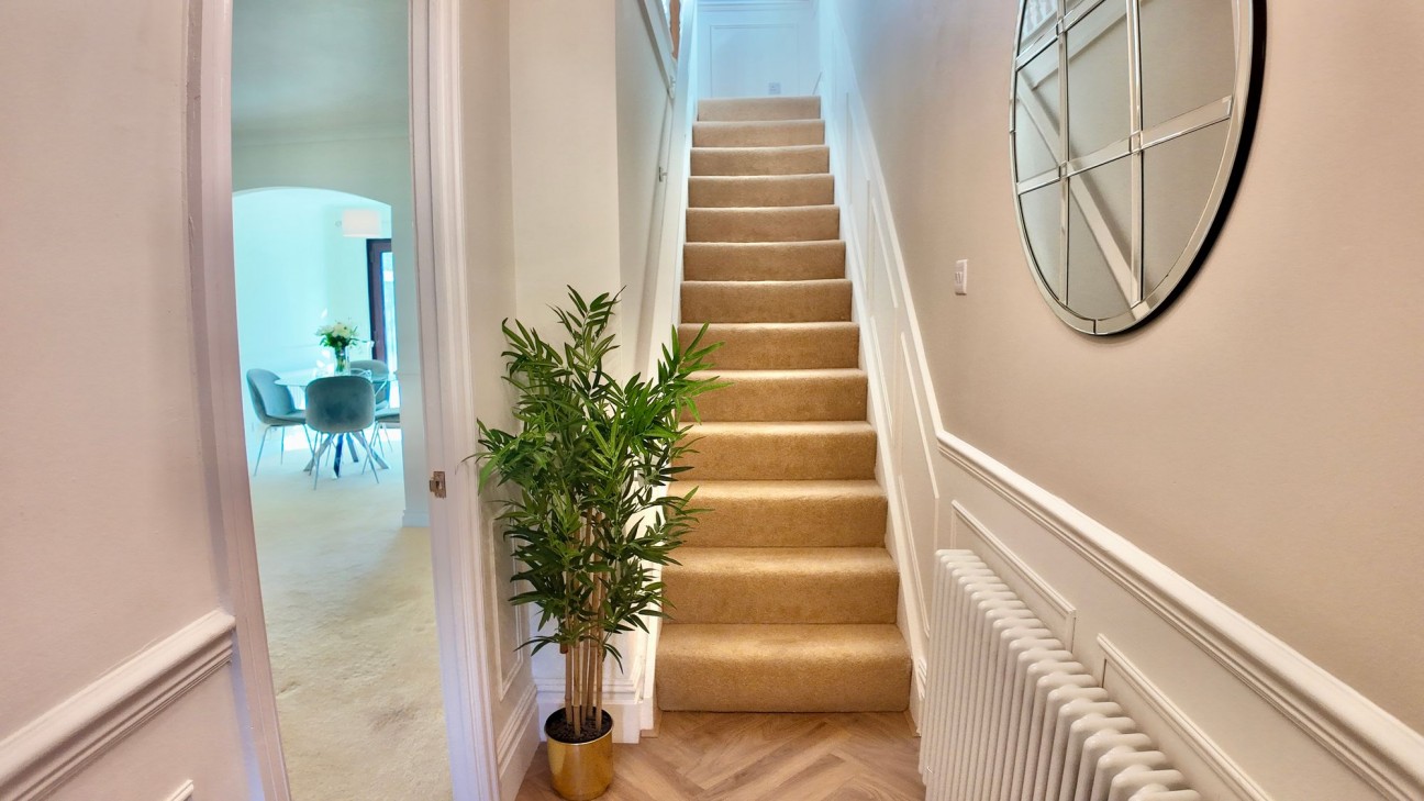 Priorsgate, Oakdale, NP12