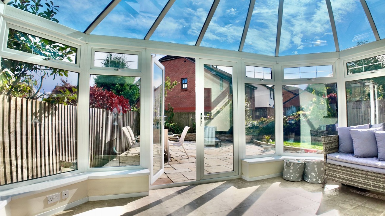 Priorsgate, Oakdale, NP12