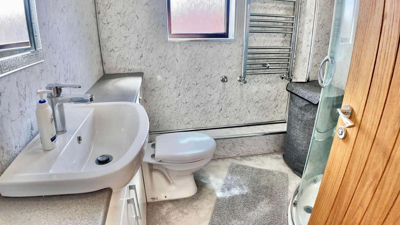 Priorsgate, Oakdale, NP12