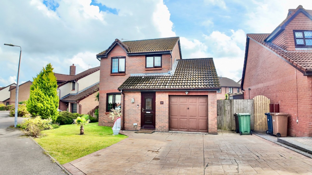 Priorsgate, Oakdale, NP12