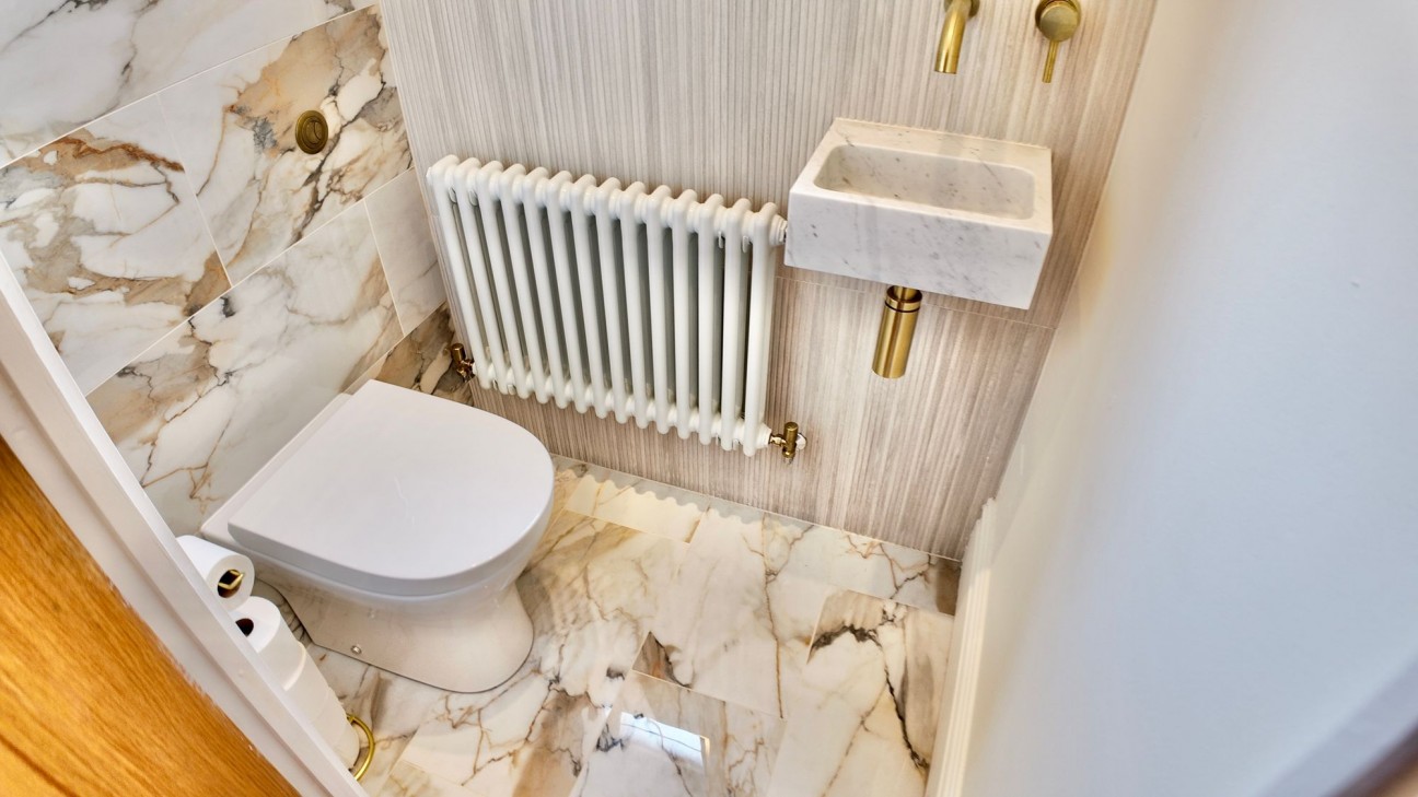 Priorsgate, Oakdale, NP12