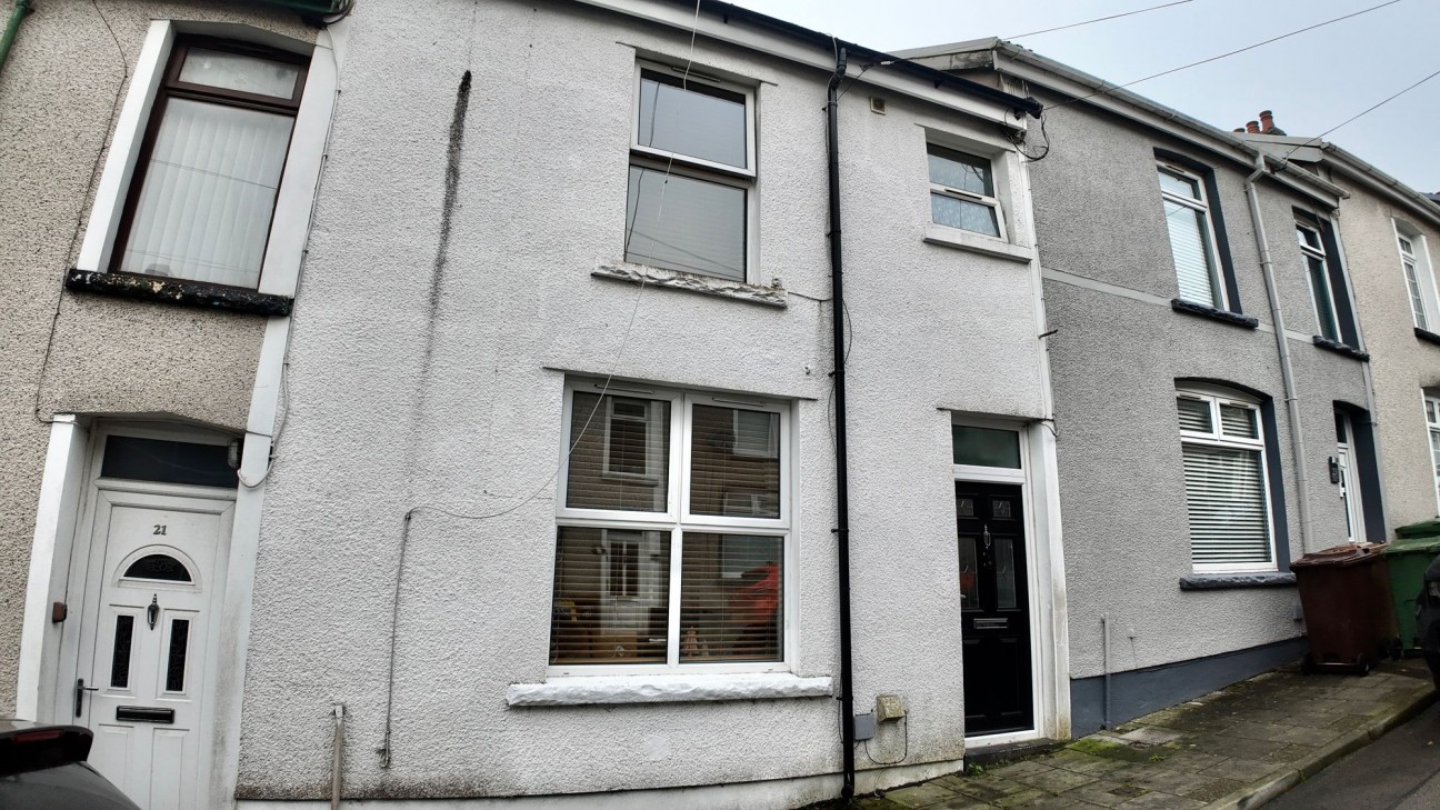 Edmund Street, Pontlottyn, CF81