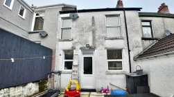 Edmund Street, Pontlottyn, CF81