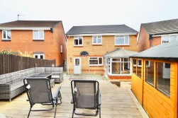 Ynys-Y-Coed, Oakdale, NP12