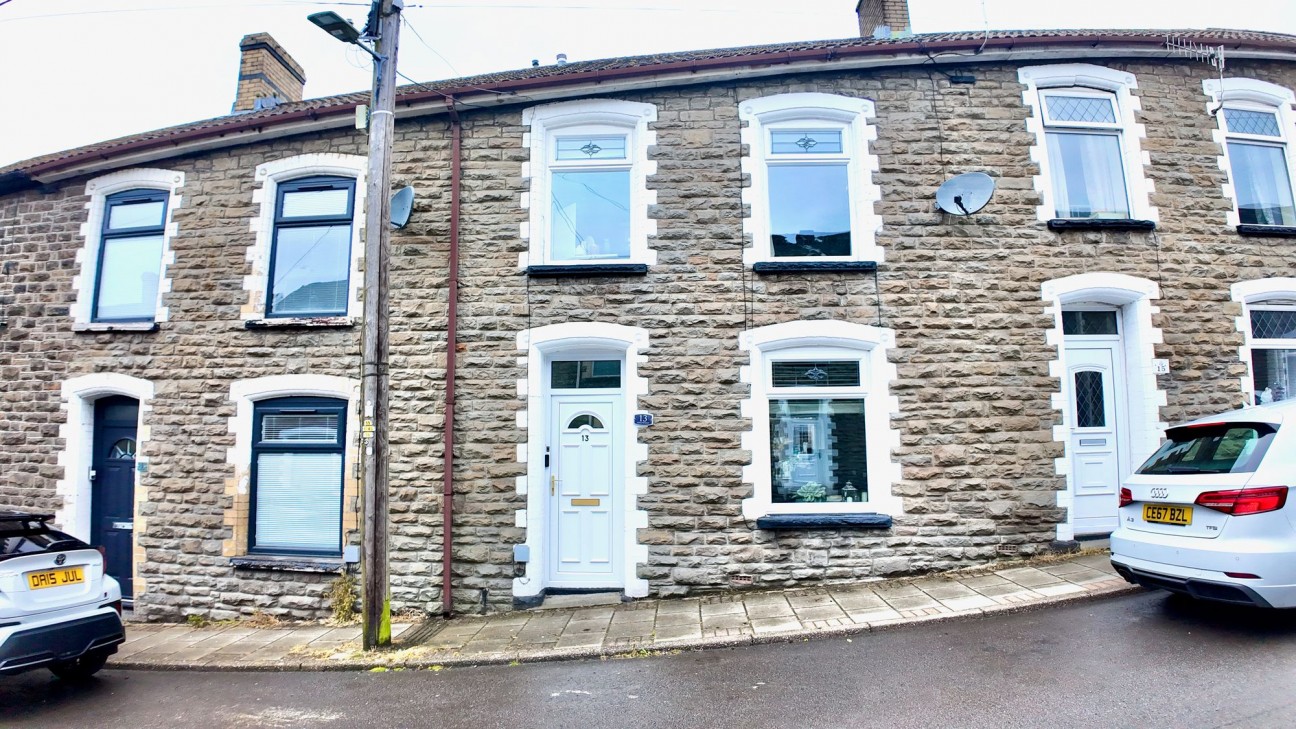 Greenfield, Newbridge, NP11