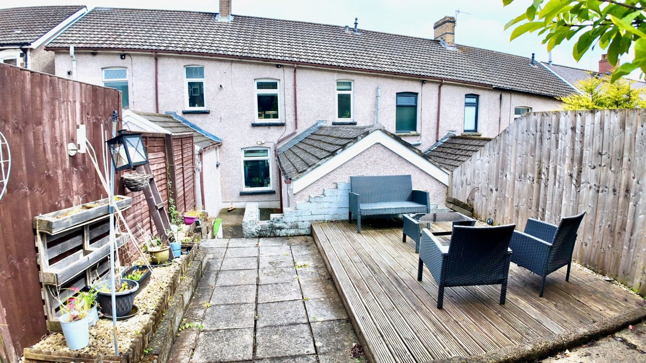 Greenfield, Newbridge, NP11