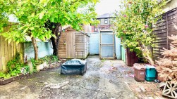 Greenfield, Newbridge, NP11