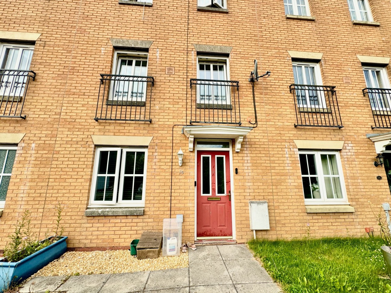 Mill Court, Crumlin, NP11