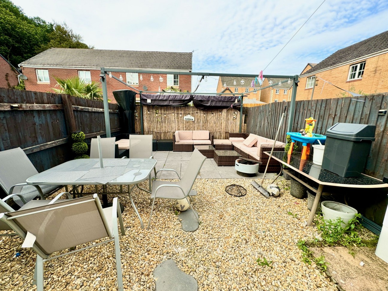Mill Court, Crumlin, NP11