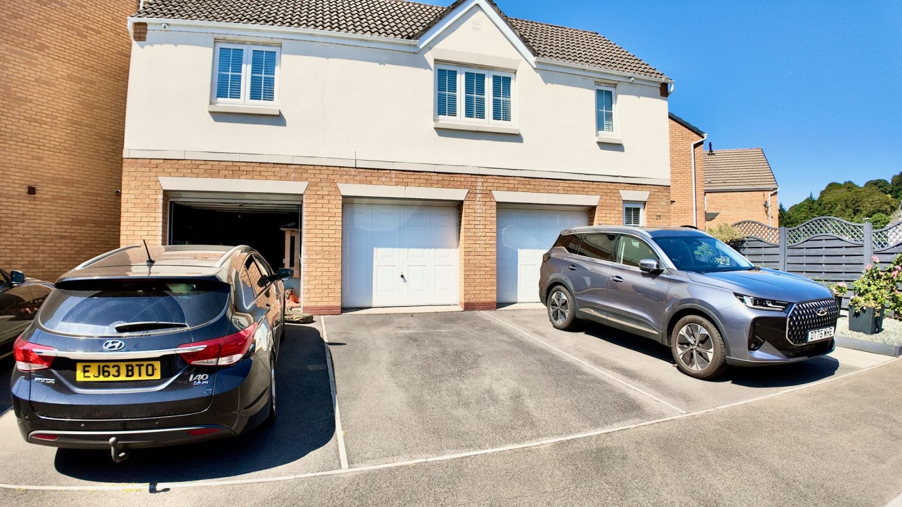 Mill Court, Crumlin, NP11