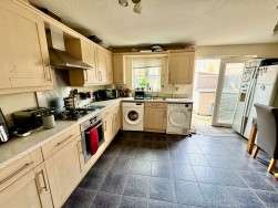 Mill Court, Crumlin, NP11