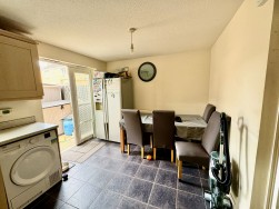 Mill Court, Crumlin, NP11