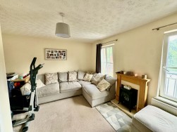 Mill Court, Crumlin, NP11