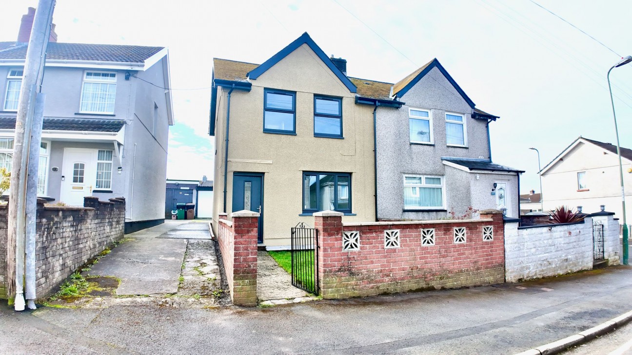 Pencoed Avenue, Cefn Fforest, NP12