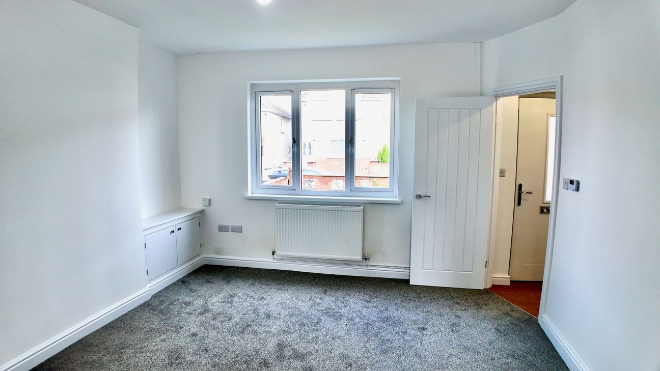 Pencoed Avenue, Cefn Fforest, NP12