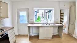 Pencoed Avenue, Cefn Fforest, NP12