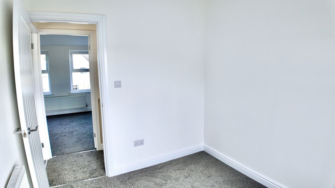 Pencoed Avenue, Cefn Fforest, NP12