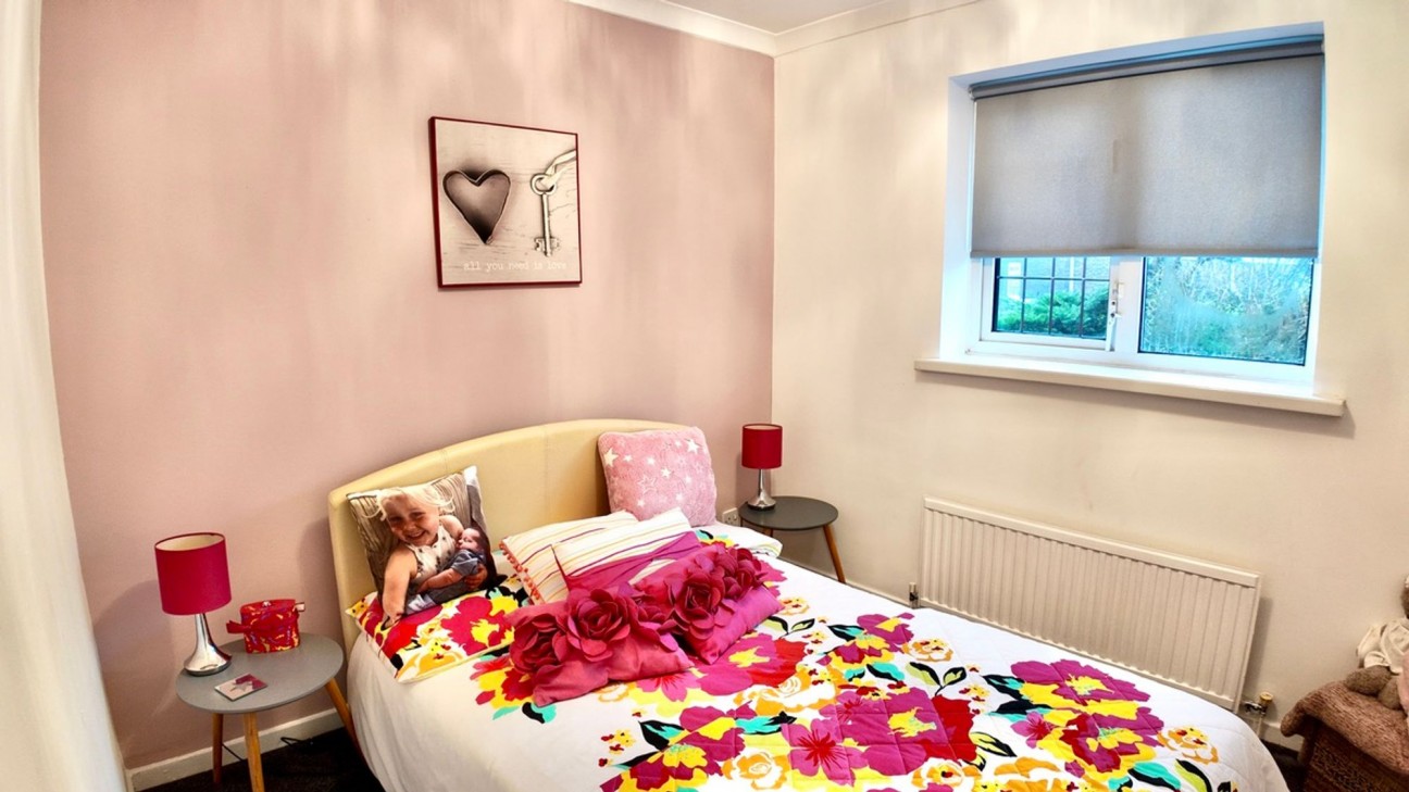 Beaumaris Way, Grove Park, NP12