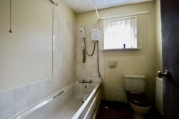 Abernant Road, Markham, NP12